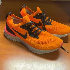 Nike fly knit epic react